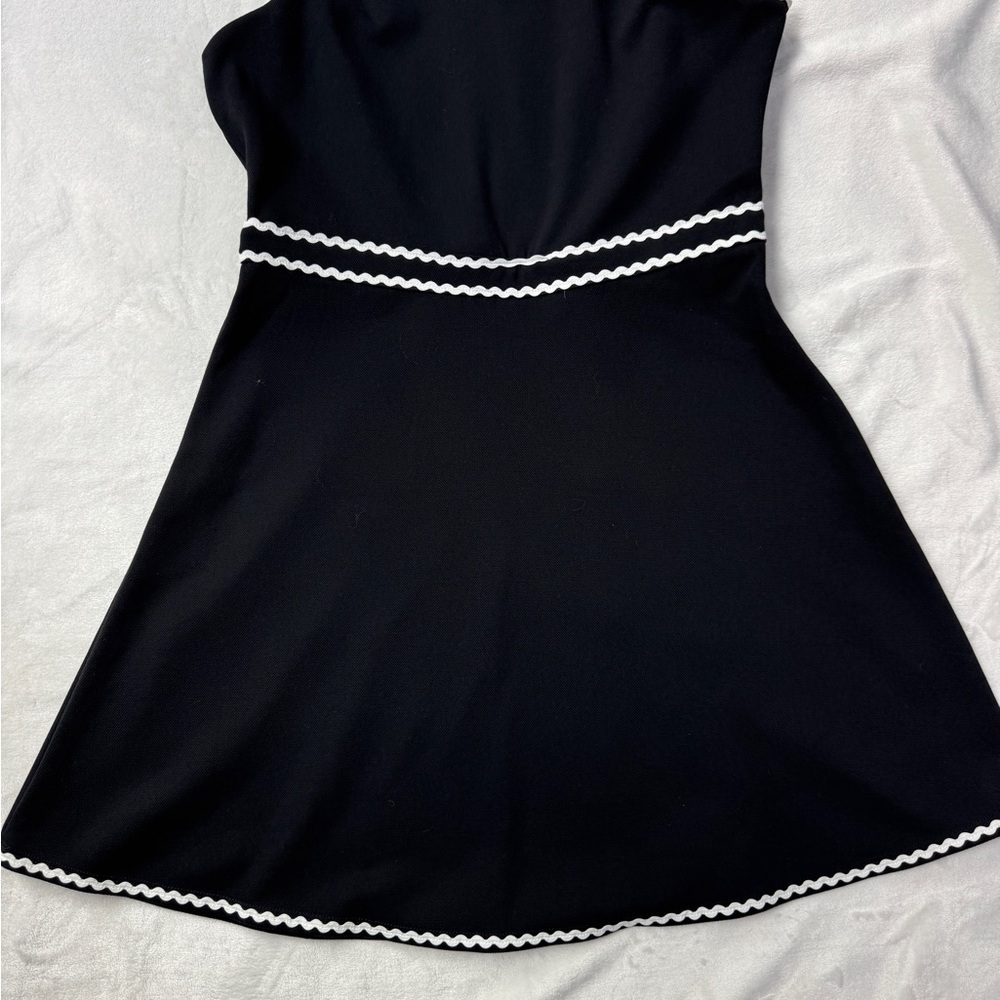 🍒SOLD🍒 NWT Hillhouse “The Billie Dress” - Picture 5 of 8